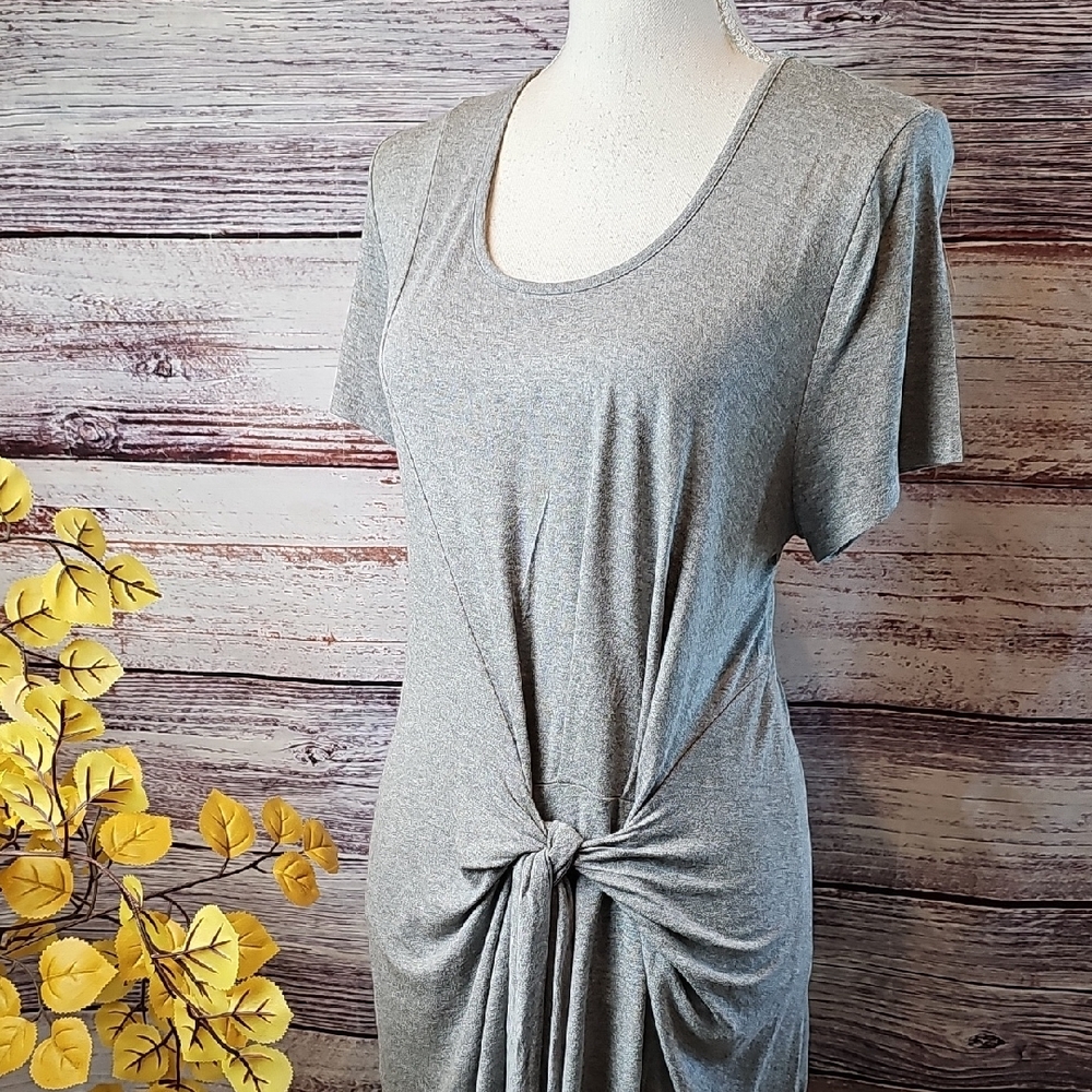 TIME AND TRU HEATHER GRAY SHORT SLEEVE TIE KNOT FRONT PULLOVER TEE